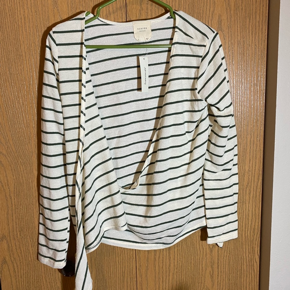 Shirt/Blouse - Picture 2 of 4